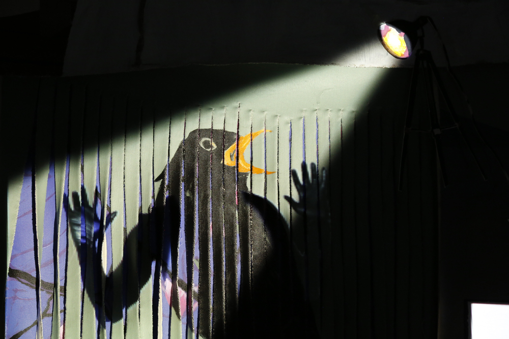 Roy Efrat, Common Blackbird, 2018, Roy Efrat, Common Blackbird, 2018, acrylic on canvas and cardboard, 330 x 220 cm, single channel video projection and sound, 6:00 min.
