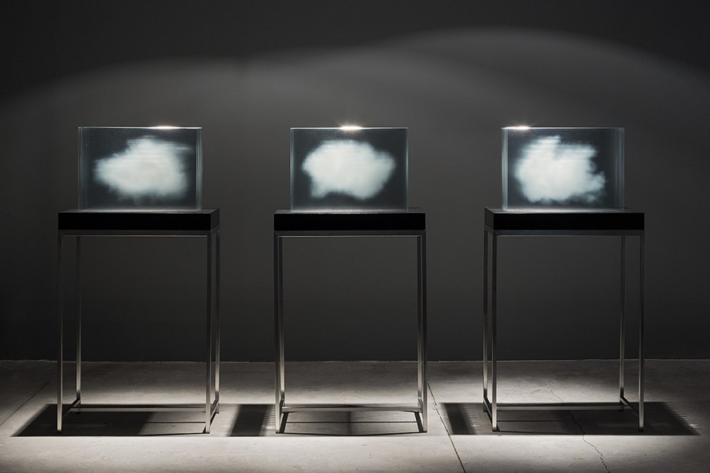 Leandro Erlich, Clouds, 2014, Installation view