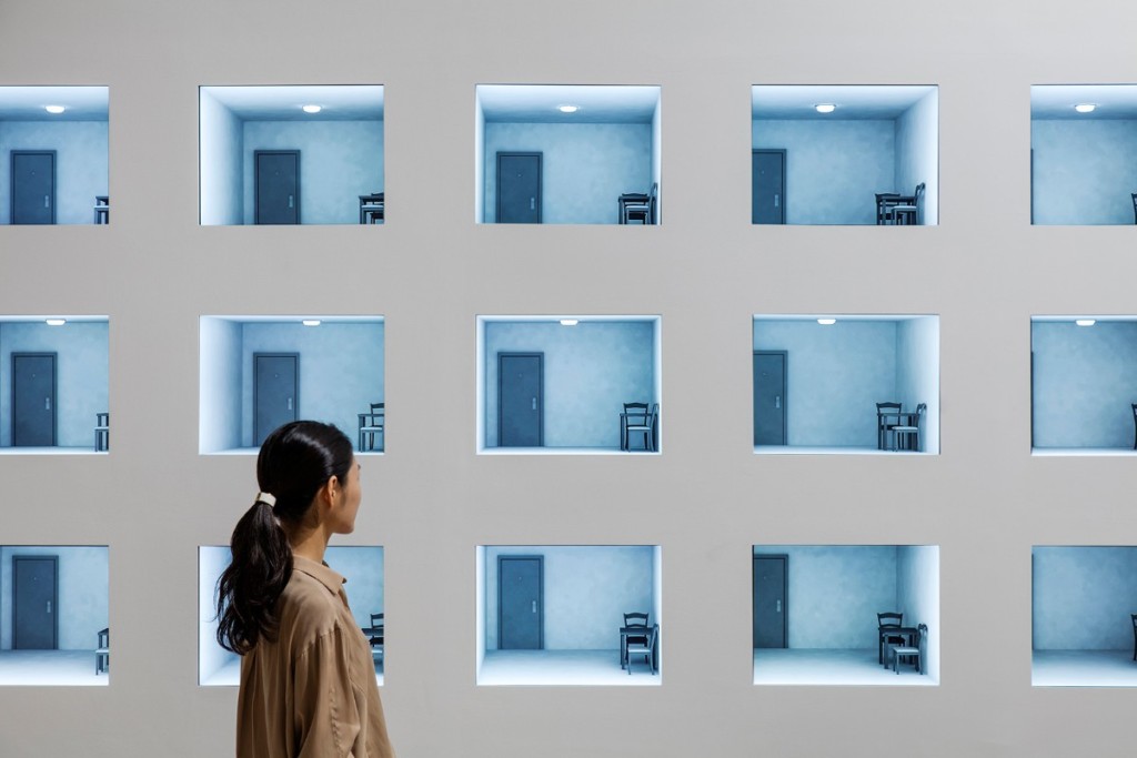 Leandro Erlich, The Room (Surveillance I), 2006, Installation view, Mori Art Museum, Tokyo, Japan, 2017