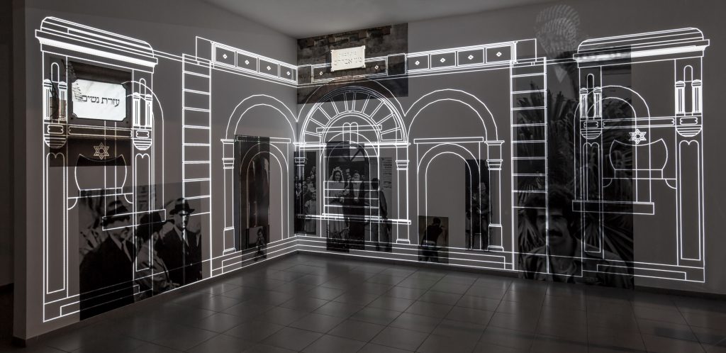 'Facade', Projection and print installation, Hamidrasha Gallery, 2019 (installation view) (installation view)