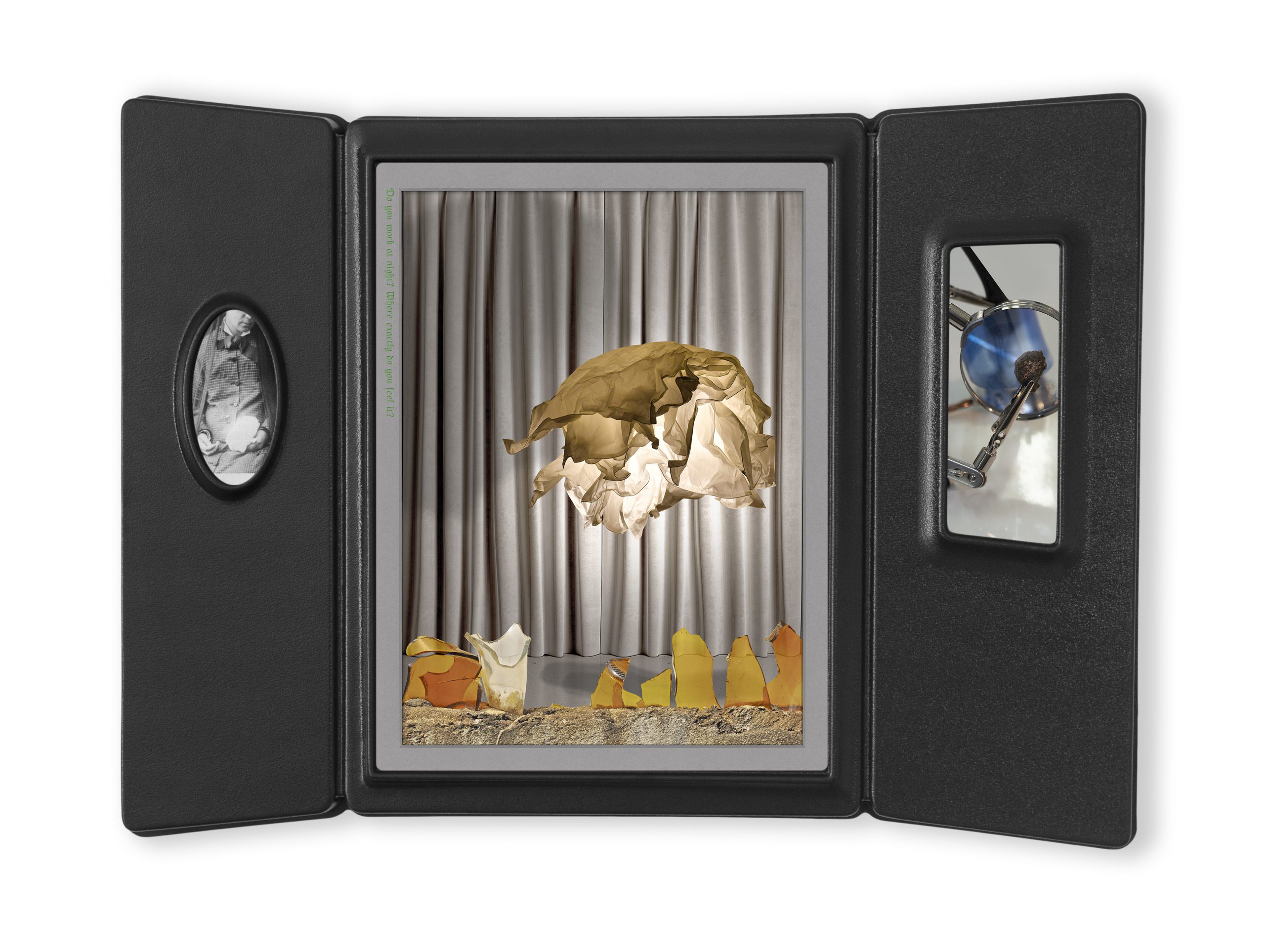 Ilit Azoulay,
Anna (case 4872),
2020,
inkjet print, acrylic face mount, vacuum formed frame,
51.5x70x5 cm