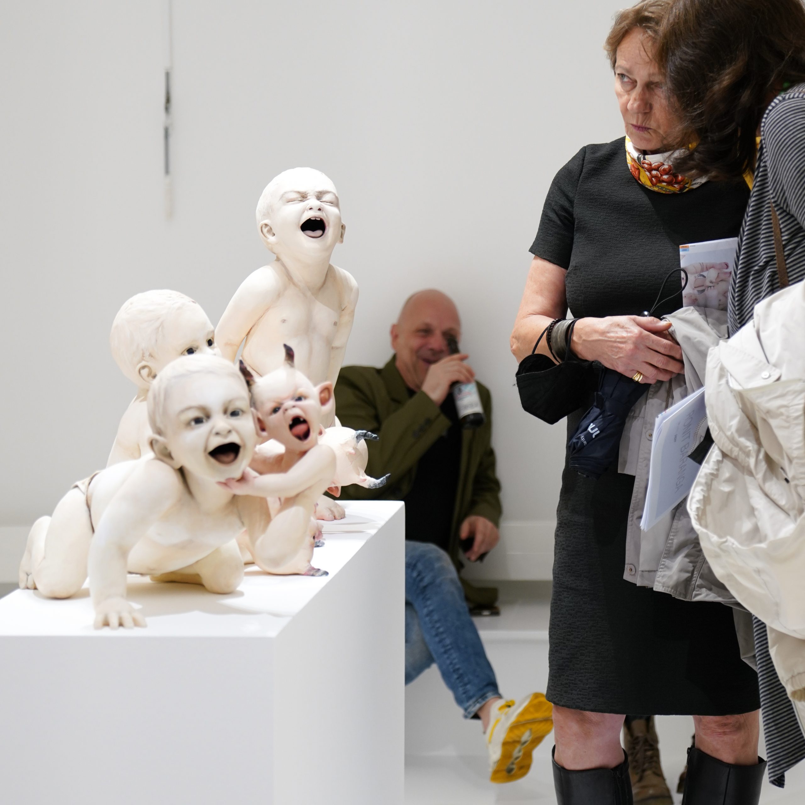 Ronit Baranga, THE PUPPET THEATER, Installation view at Størpunkt Gallery, Munich, September 2021